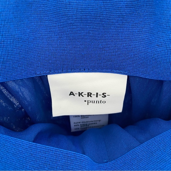 Akris Punto Pleated Knee Length Smocked Waist Skirt in Royal Blue sz 4 - Picture 3 of 8